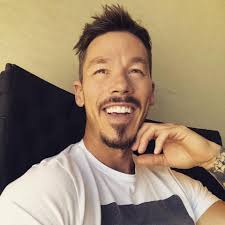 David Bromstad