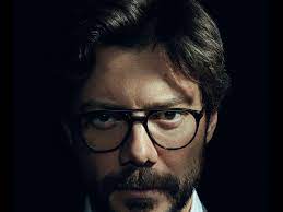 A lesson on money from the professor. Money Heist 5 Reasons Why We Absolutely Love The Professor Aka Alvaro Morte In La Casa De Papel Pinkvilla