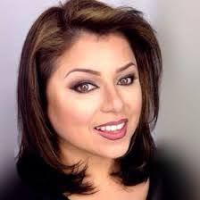 Erika Loya's Instagram, Twitter & Facebook