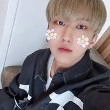 C H A N G B I N Straykids Changbin Skz Stay Jyp Idol Kpop Selca Soft Binnie Cute Kids Pictures Boy Bands Baby Face