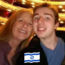 What are the best places for cocktails and dinner for a wedding reception  in Las Vegas?