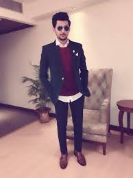 Darshan Raval Wallpapers Wallpaper Cave Darshan raval is a famous contestant of yo yo honey singh reality singing tv show india's raw star. darshan raval wallpapers wallpaper cave