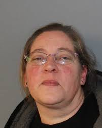 Waterloo woman scratches car door, arrested after causing scene at SF hotel