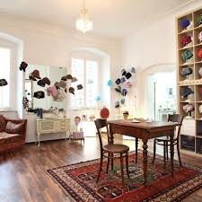 Bei uns erwartet sie ein breit gefächertes sortiment hochwertiger marken wie beispielsweise joop! Lilo Hute Accessoires In Regensburg Geschenke Aus Regensburg