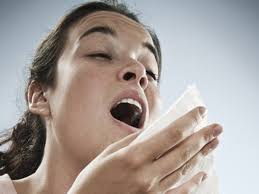 Nuestro corazón se detiene al estornudar?