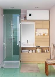 Amenager Une Petite Salle De Bains Les 10 Bonnes Idees A Piquer Amenager Petite Salle De Bain Petite Salle De Bain Chauffe Eau Plat