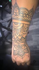 Now there are even more great ways to get the most out of your sesison with us. Tattoo Henna Tattoo Linework Bandwagoninkatl Ig Tapout Tattoo Session Half Sleeve Tattoos Line Work Tattoo Henna Tattoo