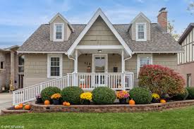 113 S Charlotte St, Lombard, IL 60148 | Redfin