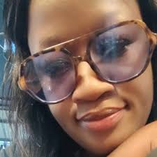 Followers tsame ledi puo tlhe😂😂😂😍❤️Gatwe ke poster basadi fela?!!😂😂Ke  yo mona ke mo postile😝😂❤️Abo ke santse ke bakanya stocko. Gao batla skipa  se ya ko Oasis Motel di teng. Are ke le