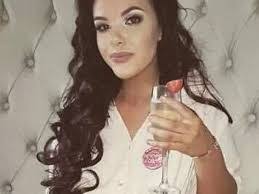 Bethany Fisher's Instagram, Twitter & Facebook