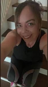 Janet Destefano's Instagram, Twitter & Facebook