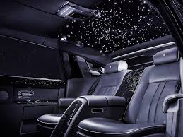 Rolls Royce Star Roof In 2020 Rolls Royce Interior Rolls Royce Phantom Interior Rolls Royce