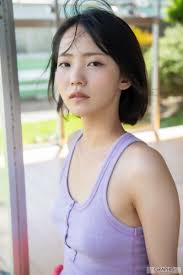 cool18.com 清新可人的日本隣家小姑娘含羞脱衣露嫩体写真- 美之岛惠理