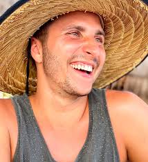 Chororô, brigas e a estreia da Sala da Verdade marcam o terceiro episódio  do De Férias com o Ex Brasil!