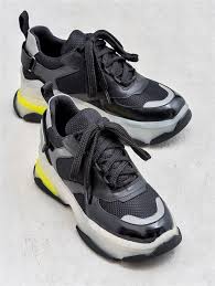Duz Ayakkabi Modelleri Ve Fiyatlari Elle Shoes Ayakkabilar Sneaker Moda
