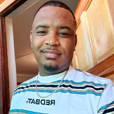 Lift club from Eersteriver to Cape Town available?