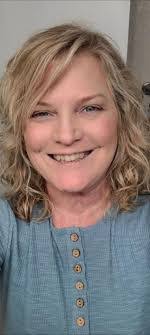 Peggy Berglund's Instagram, Twitter & Facebook