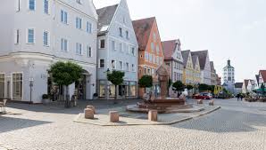 How much does it cost to furnish an apartment in germany. Renting And Housing In Germany Everything You Should Know Internations Go