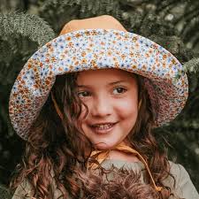 Girls Reversible Sun Hat Sightseer' Girls Wide Brimmed Reversible Sun Hat  Meredith Maize
