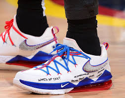 Cash app $mackmizzle843 today's video is about nike lebron 17. The King Rocks The Lebron 7 Media Day And Another 17 Low Nice Kicks