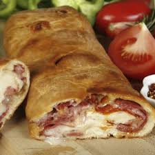 Rezept Fur Wurzige Calzone Mit Unfassbar Leckerer Kase Schinken Fullung Rezept Rezepte Lebensmittel Essen Lecker