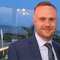 300+ "Knieriem" profiles