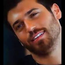 Maravilhoso esse ator turco Can ☺️💎💙🩵