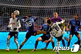 토트넘 뉴캐슬 중계, 손흥민과 교체된 베르바인. ì†í¥ë¯¼ 10í˜¸ ë„ì›€ í† íŠ¸ë„˜ 2ë¶€ ìœ„ì»´ íž˜ê²¹ê²Œ êº¾ê³  Faì»µ 16ê°•í–‰