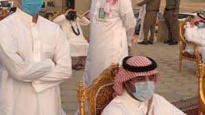تتحرى الدول العربية والإسلامية، مساء اليوم الثلاثاء، هلال شهر شوال، لتحديد أول أيام عيد الفطر السعيد. 6ozsxvaokzvcrm