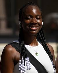 Corina Holt (@ricaptures_) • Instagram photos and videos