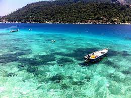 Overview located 8 km off mersing, pulau besar (literally means big island) is one of the closest islands to the malay peninsula. 8 Pulau Cantik Dan Air Jernih Di Johor Johor Travel Inspiration Island
