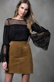 kollari volanli siyah bluz mlwss16bb0887 siyah bluz moda stilleri yaz modalari