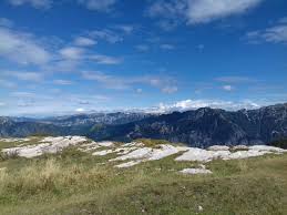 It was on this climb, the sega di ala, that the sicilian champion took the stage victory and first place in the final standings of the giro del trentino in 2013. From Sega Di Ala To Castelberto Mountain Hike Outdooractive Com