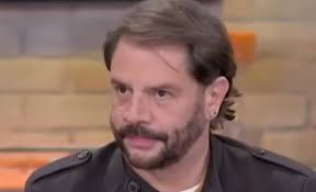 Héctor parra confiesa que su separación de ginny hoffman se dio por el rechazo que ésta siempre mostró hacia daniela, la hija mayor que el actor tuvo con. Emisoras Unidas Actor De Telenovelas Es Acusado De Abuso Sexual