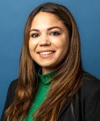 Sarah Sweet's Instagram, Twitter & Facebook