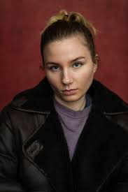 Esme Wright (@EsmeMyselfandI)