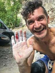 Darek Krol's Instagram, Twitter & Facebook