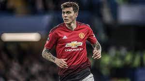 Victor lindelof's official manchester united player profile includes match stats, photos, videos victor lindelof quote. Nach Todesdrohungen Victor Lindelof Nicht In Team Von Manchester United Berufen Sportbuzzer De