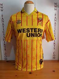 48,560 likes · 3,397 talking about this. Deportivo Pereira Home Football Shirt 2003 Sponsored By Western Union