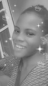 I have been going through my Gallery these days, looking out for the  perfect picture or design I can use for my writing, but then my pictures  keep appearing in my face.