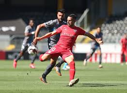 A 15/03 2021, vitória guimarães e gil vicente vão estar frente a frente na liga nos.o ultimo embate terminou com o seguinte resultado : Hugo Vieira Renova Contrato Com O Gil Vicente Fc Ate 2021 Gil Vicente