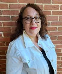 Caroline Bock's Instagram, Twitter & Facebook