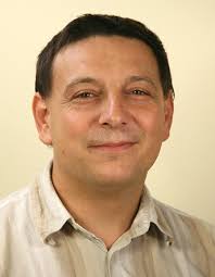 Local Probes and Sources