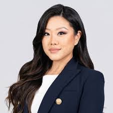 Bethany Crellin's Instagram, Twitter & Facebook