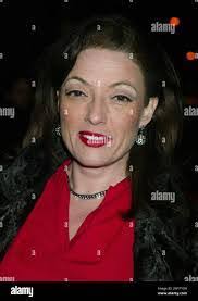 Angela Shearon's Instagram, Twitter & Facebook