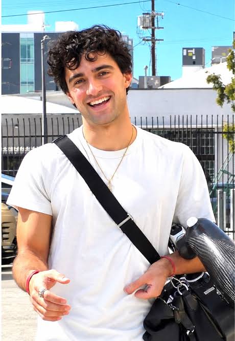Ezra Frech From ‘Dancing With The Stars’ Is In High Spirits After Making The Cut & Moving On To The Next Round At Rehearsal Studios In Hollywood, CA #DWTS #DancingWithTheStars #Paparazzi 🌴 @Ezra Frech