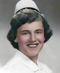 Evelyn Jewell's Instagram, Twitter & Facebook