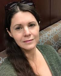 Kim Strawn's Instagram, Twitter & Facebook