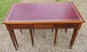 Vintage english regency mahogany red leather top coffee table scrantonantique 5 out of 5 stars (100) $ 360.00. Mahogany Red Leather Coffee Nest Of Tables By Reprodux