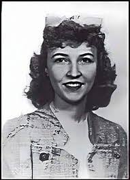 Martha Minter's Instagram, Twitter & Facebook